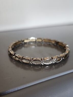Vtg Silver Tone Continuous Ichthus Fish Stretch Bracelet